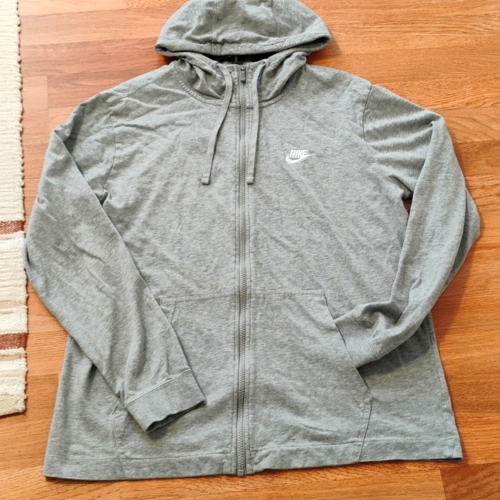 UNISEX Lieght Weight Nike Jacket size large